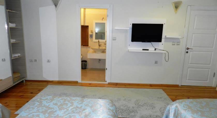 Abant Bahceli Kosk Hotel Akcaalan Екстериор снимка